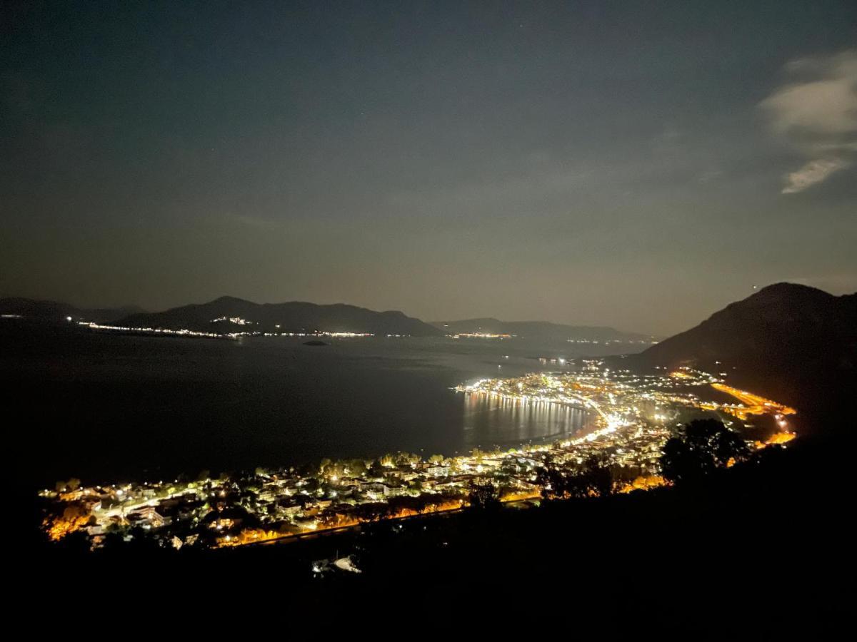 Tsertos Apartments Kamena Vourla Buitenkant foto