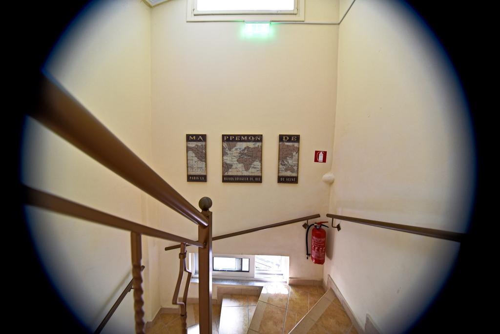 Tsertos Apartments Kamena Vourla Buitenkant foto